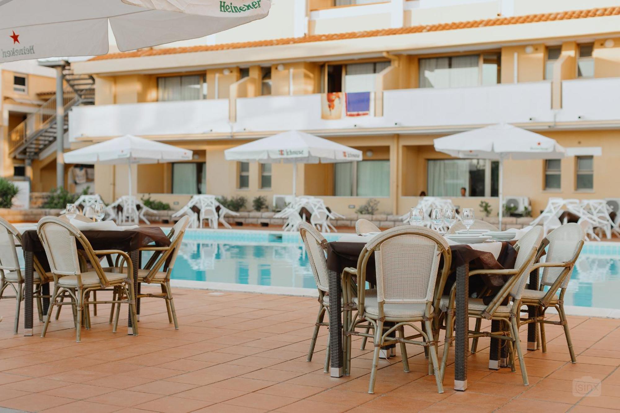 Malaspina Hotel & Resort Bosa Exterior foto