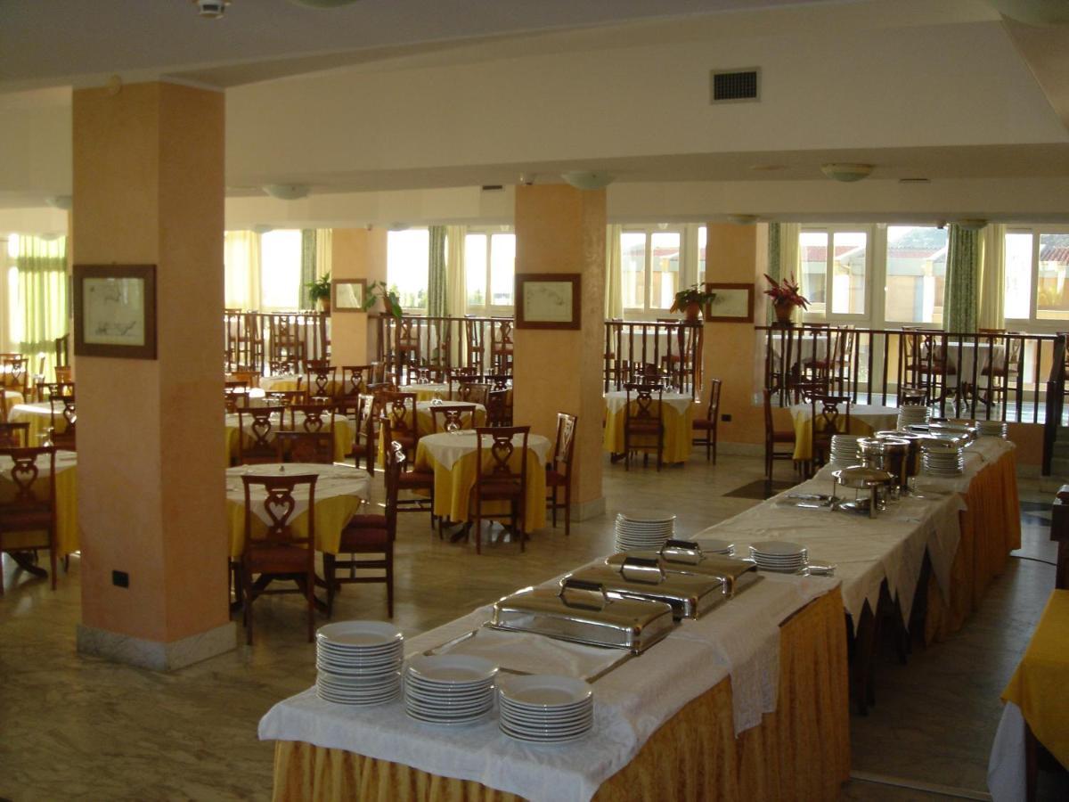 Malaspina Hotel & Resort Bosa Exterior foto